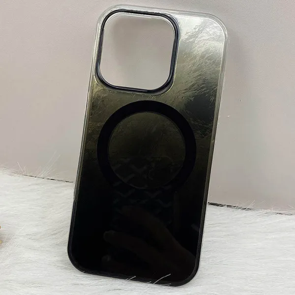 Чехол TPU Shiny Mountain Magnetic Fit для Apple iPhone 14 / 13 (6.1") — Черный — фото 2 Чехол TPU Shiny Mountain Magnetic Fit для Apple iPhone 14 / 13 (6.1") — Черный — фото 2