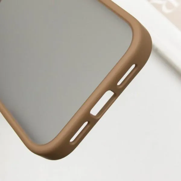 TPU+PC чехол Metal Buttons для Apple iPhone 16 Pro (6.3") — Золотой — фото 5