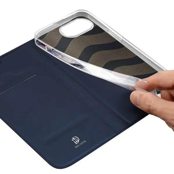 Чохол-книжка Dux Ducis з кишенею для візиток для Apple iPhone 16e / 17e (6.1") — Синій — фото 5 Чохол-книжка Dux Ducis з кишенею для візиток для Apple iPhone 16e / 17e (6.1") — Синій — фото 5