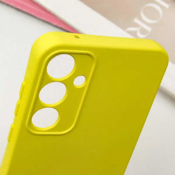 Чехол TPU GETMAN Liquid Silk Full Camera для Samsung Galaxy S24 — Желтый — фото 5