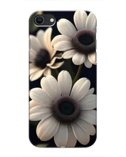 Чехол для iPhone 8 с картинкой «Белые маргаритки макро»