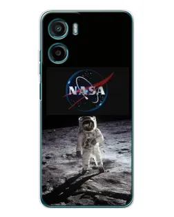 Чехол для HMD Vibe2 с картинкой «Астронавт на Луне»