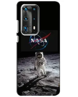 Чехол для Huawei P40 с картинкой «Астронавт на Луне»