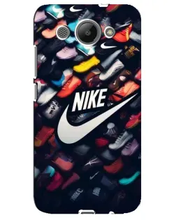 Чехол для Huawei Y3 2017 с картинкой «Коллекция кроссовок Nike»