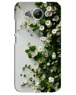 Чехол для Huawei Y3 2017 с картинкой «Ветка мелких белых цветов»