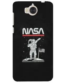 Чехол для Huawei Y5 2017 (MYA) с картинкой «NASA — шагаем по Луне»