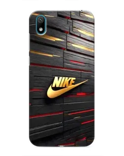 Чехол для Huawei Y5 2019 с картинкой «Золотой Nike на металле»