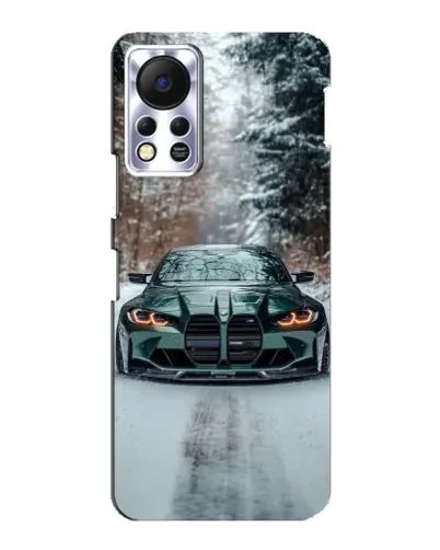 Чехол для Infinix Hot 11s с картинкой «BMW в зимнем лесу»
