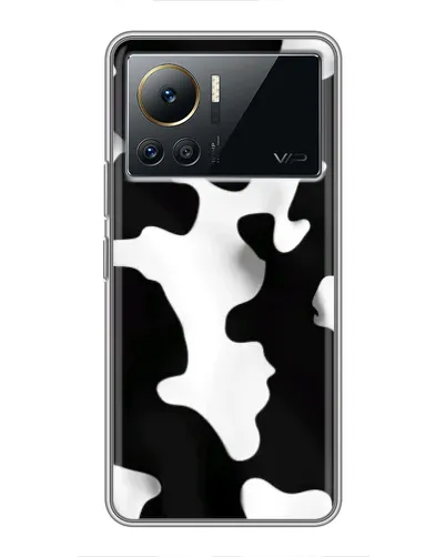 Чехол для Infinix Note 12 2023 с картинкой «Черно-белое пятно»