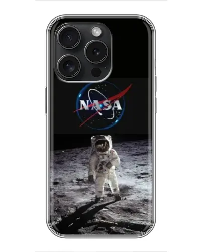Чехол для iPhone 15 Pro с картинкой «Астронавт на Луне» Чехол для iPhone 15 Pro с картинкой «Астронавт на Луне»