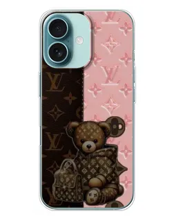 Чехол для iPhone 16 Plus с картинкой «Мишка в стиле LV»