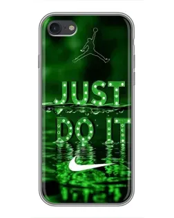 Чехол для iPhone 7 с картинкой «Зеленый неоновый Nike»
