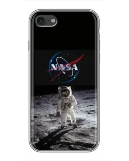 Чехол для iPhone 7 с картинкой «Астронавт на Луне»