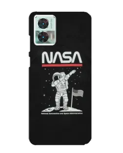 Чехол для Motorola Edge 30 Neo с картинкой «NASA — шагаем по Луне»