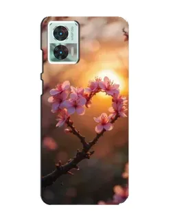 Чехол для Motorola Edge 30 Neo с картинкой «Розовый цвет сердце на фоне заката»