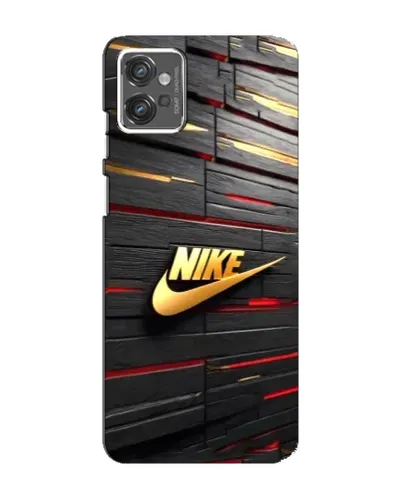 Чехол для Motorola MOTO G32 с картинкой «Золотой Nike на металле»