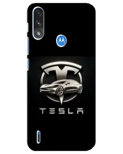 Чехол для Motorola E7 Power с картинкой «Tesla — серебристое авто»