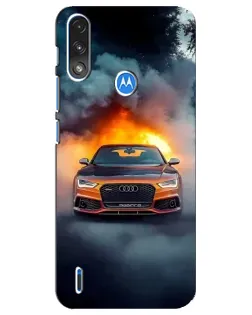 Чехол для Motorola E7 Power с картинкой «Audi в огненном дыму»
