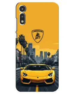 Чехол для Motorola MOTO E 2020 с картинкой «Желтый Lamborghini город»