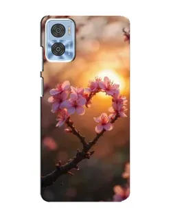 Чехол для Motorola MOTO E22 с картинкой «Розовый цвет сердце на фоне заката»