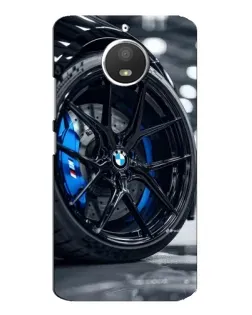 Чехол для Motorola MOTO E4 с картинкой «Колесо BMW вблизи»