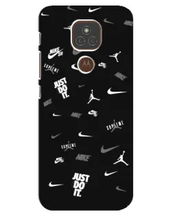 Чехол для Motorola MOTO E7 Plus с картинкой «Nike Black Pattern»