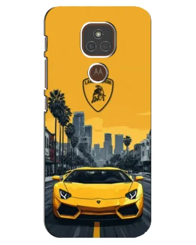 Чехол для Motorola MOTO E7 Plus с картинкой «Желтый Lamborghini город»