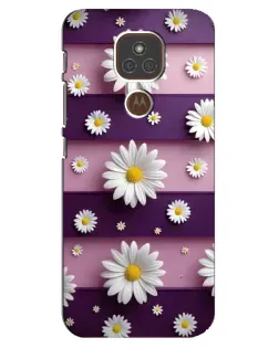 Чехол для Motorola MOTO E7 Plus с картинкой «Ромашки на фиолетовом»