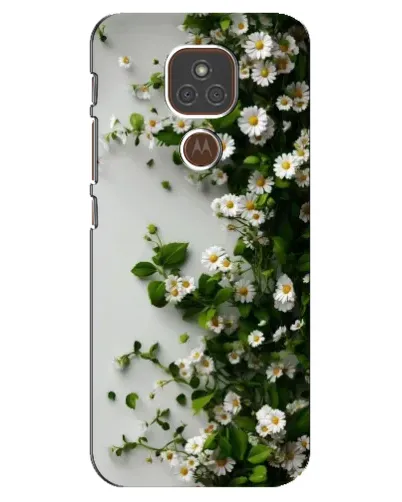 Чехол для Motorola MOTO E7 Plus с картинкой «Ветка мелких белых цветов»