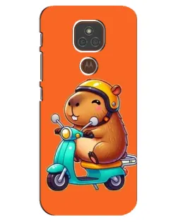 Чехол для Motorola MOTO E7 Plus с картинкой «Капибара на скутере» Чехол для Motorola MOTO E7 Plus с картинкой «Капибара на скутере»