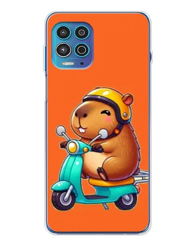 Чехол для Motorola MOTO G100 Pro с картинкой «Капибара на скутере»