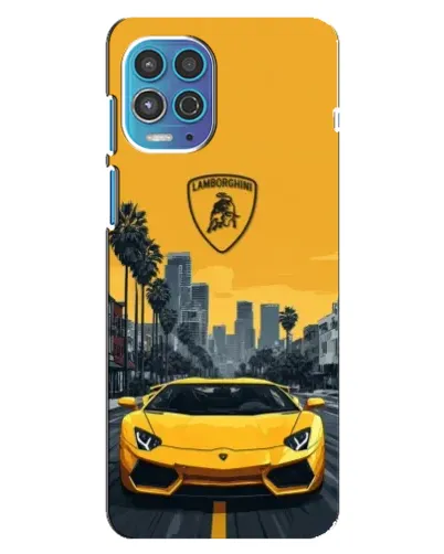 Чехол для Motorola MOTO G100 с картинкой «Желтый Lamborghini город»