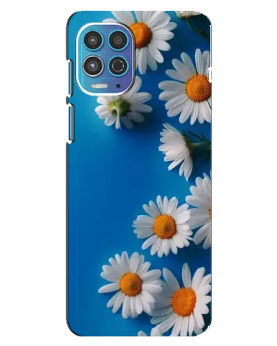 Чехол для Motorola MOTO G100 с картинкой «Белоснежные маргаритки»