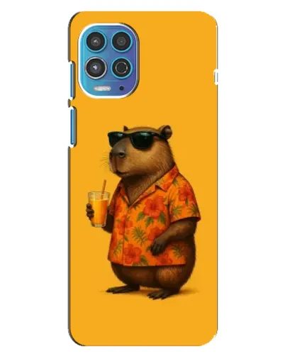 Чехол для Motorola MOTO G100 с картинкой «Капибара на отдыхе»