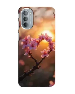 Чехол для Motorola MOTO G41 с картинкой «Розовый цвет сердце на фоне заката»