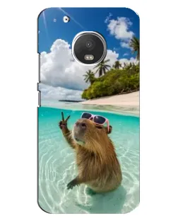 Чехол для Motorola MOTO G5 Plus с картинкой «Капибара на море»