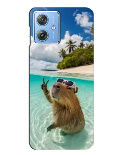 Чехол для Motorola MOTO G54 / G54 Power с картинкой «Капибара на море»