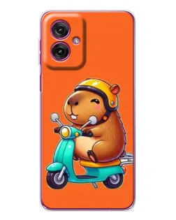 Чехол для Motorola Moto G55 с картинкой «Капибара на скутере»