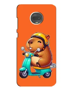 Чехол для Motorola MOTO G7 Plus с картинкой «Капибара на скутере»