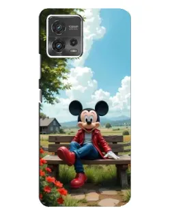 Чехол для Motorola MOTO G72 с картинкой «Микки на скамейке»