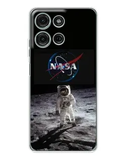 Чехол для Motorola Moto G75 с картинкой «Астронавт на Луне»