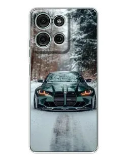 Чехол для Motorola Moto G75 с картинкой «BMW в зимнем лесу»