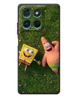 Чехол для Motorola Moto G77 с картинкой «Друзья на лужайке»