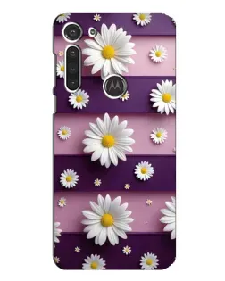 Чехол для Motorola MOTO G8 с картинкой «Ромашки на фиолетовом»