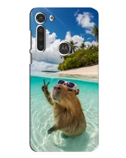 Чохол для Motorola MOTO G8 з картинкою «Капібара на морі»