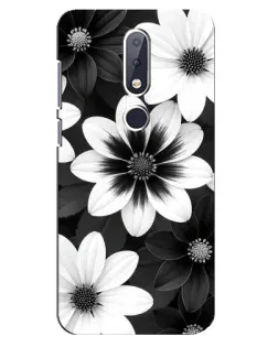Чехол для Nokia 6.1 Plus с картинкой «Монохромные астры»