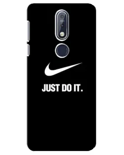 Чехол для Nokia 7.1 (2018) с картинкой «Классический принт Nike»
