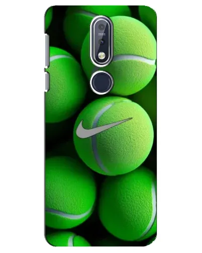 Чехол для Nokia 7.1 (2018) с картинкой «Теннисные мячи Найк»