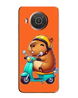 Чехол для Nokia X20 с картинкой «Капибара на скутере»