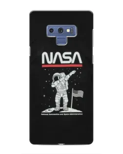 Чохол для Samsung Galaxy Note 9 з картинкою «NASA — крокуємо по Місяцю»